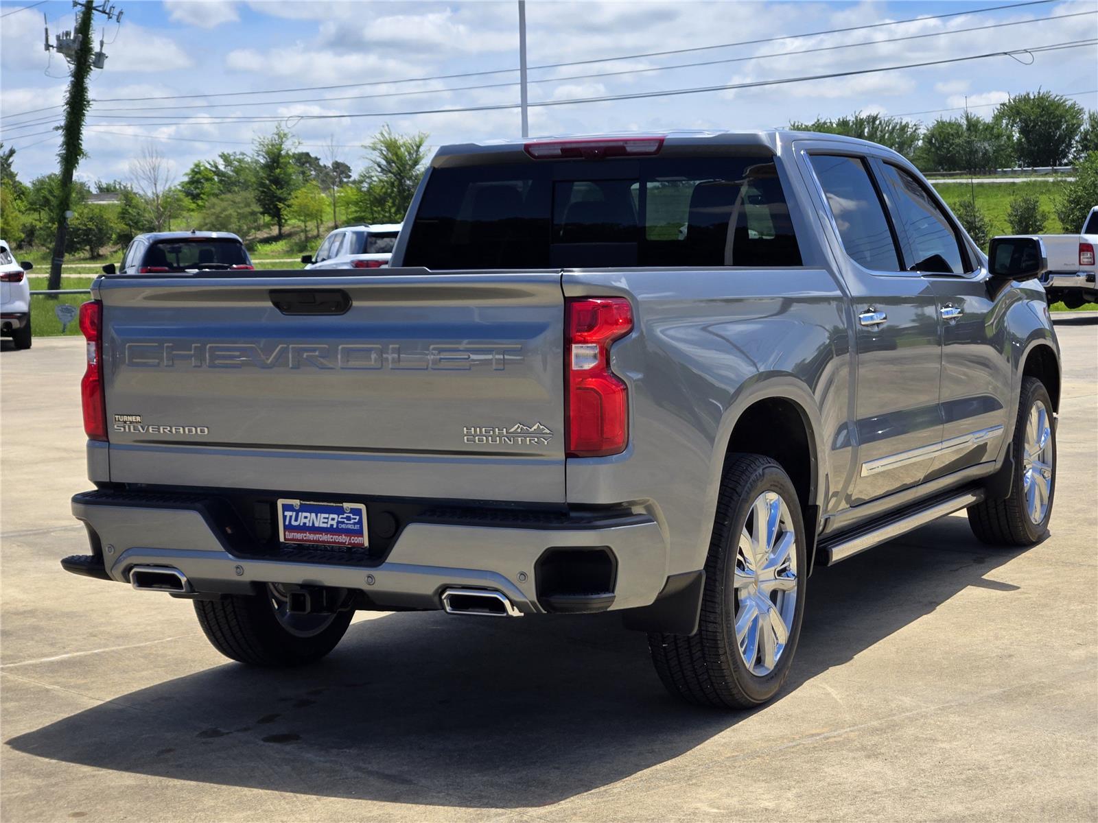 2026 Chevrolet Silverado 1500 High Country - 3