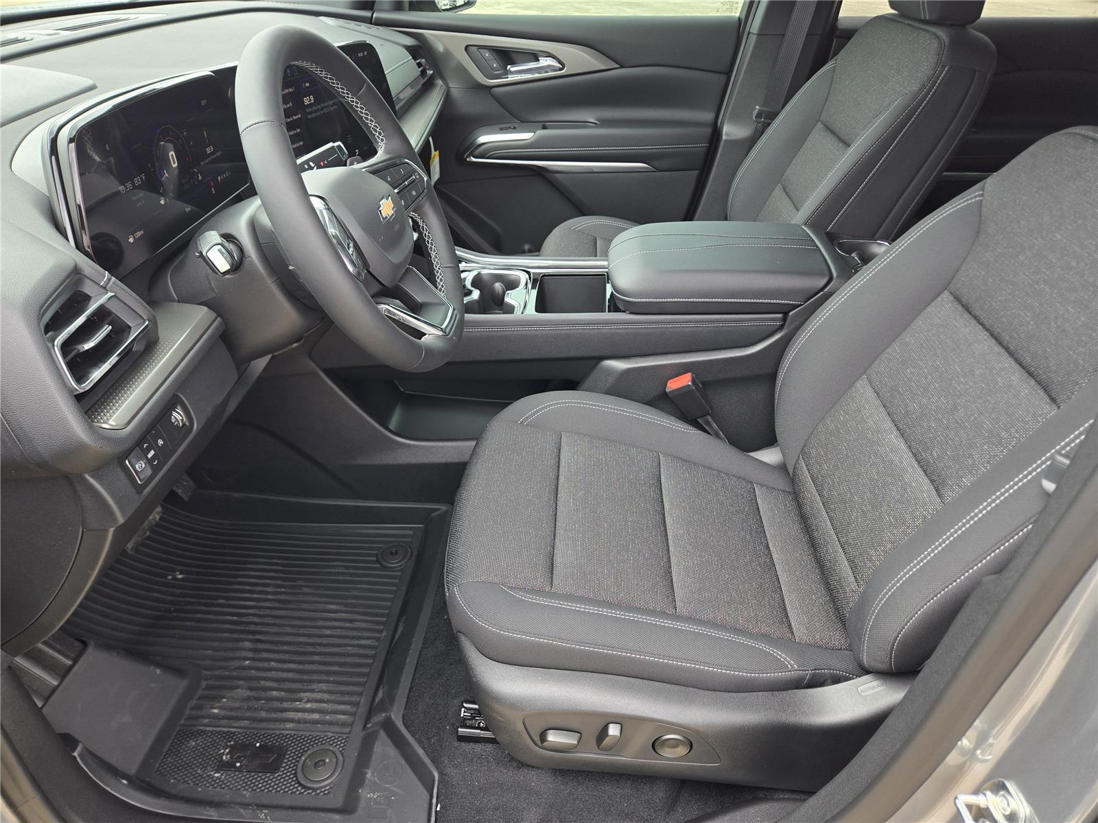 2026 Chevrolet Traverse FWD LT at Turner Chevrolet