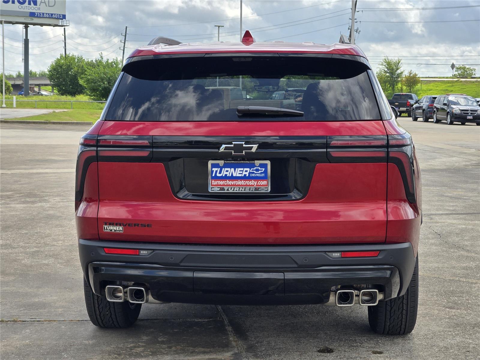 2026 Chevrolet Traverse FWD LT at Turner Chevrolet