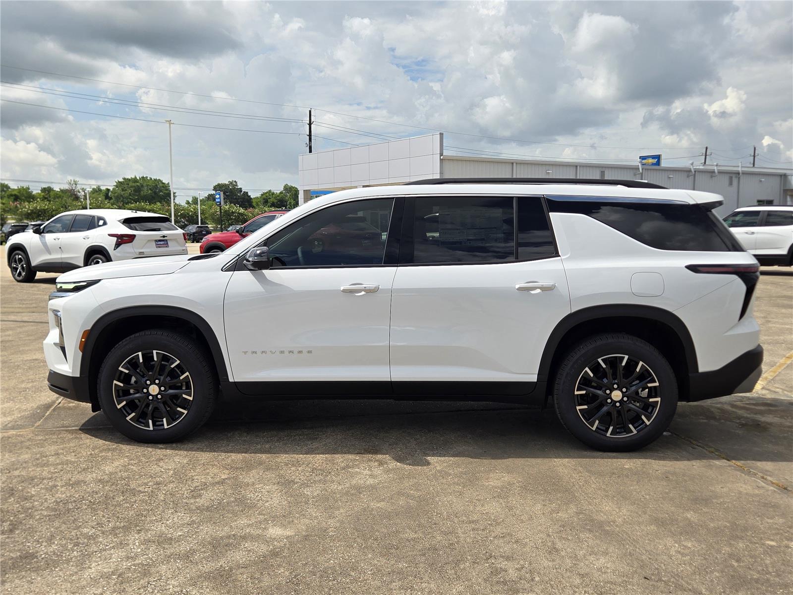 2026 Chevrolet Traverse FWD LT at Turner Chevrolet