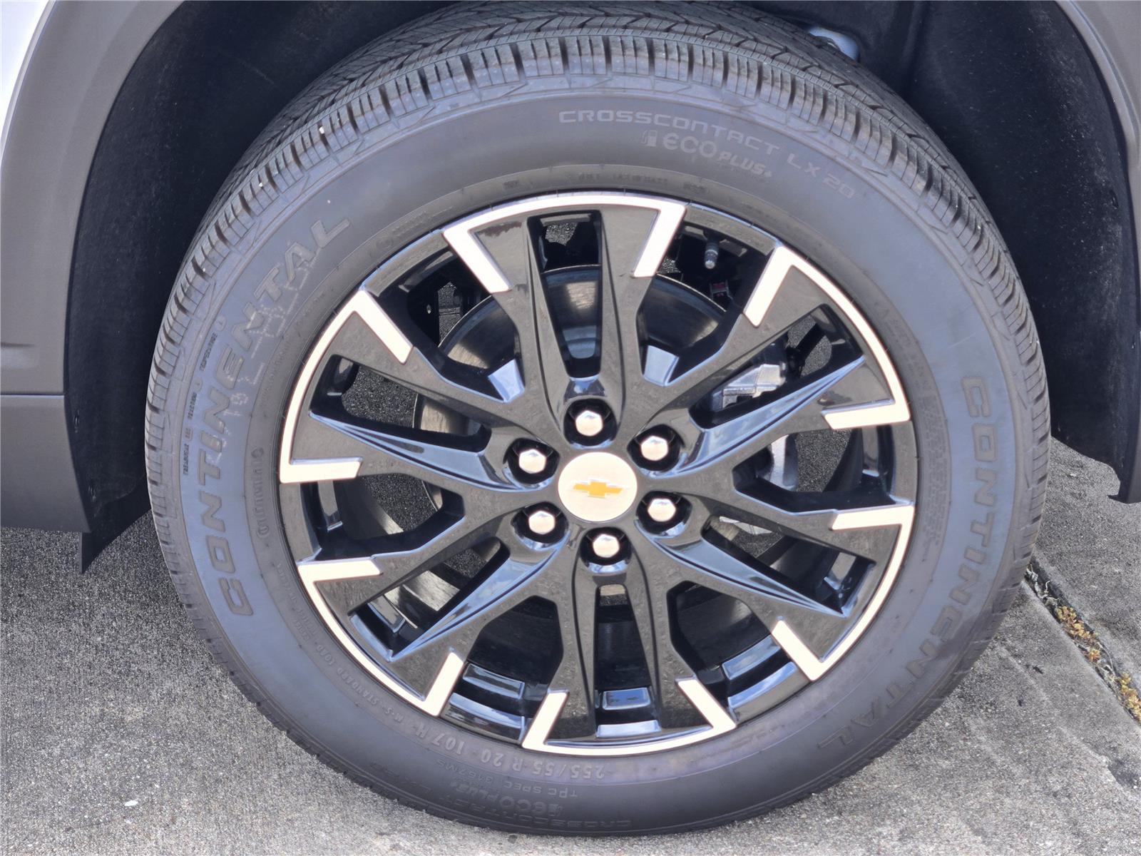 2026 Chevrolet Traverse FWD LT at Turner Chevrolet