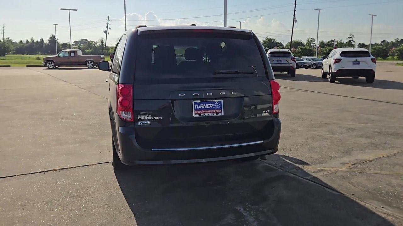 2016 Dodge Grand Caravan SXT - 6