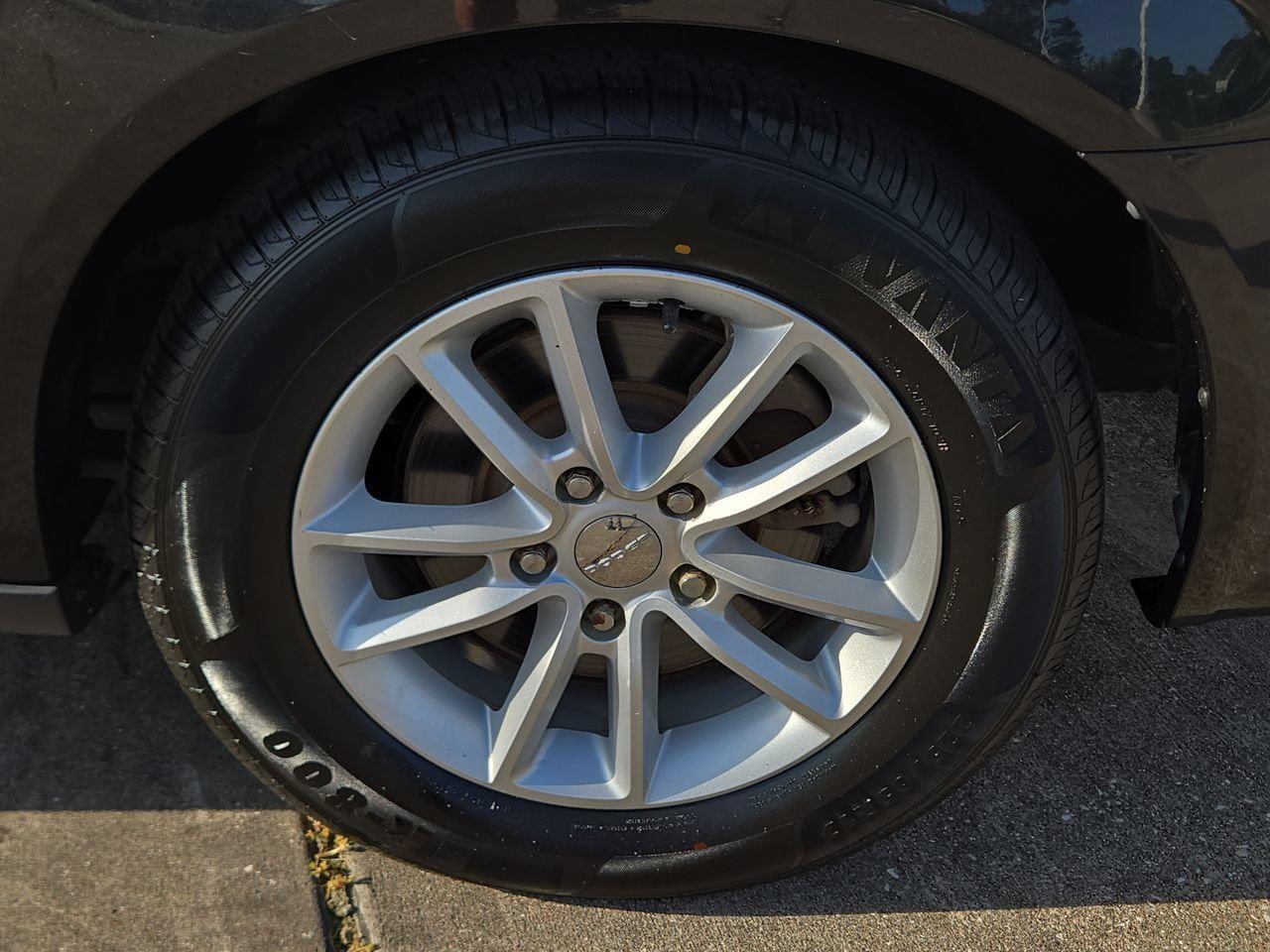 2016 Dodge Grand Caravan SXT - 9