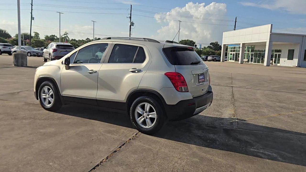 2016 Chevrolet Trax LT - 5