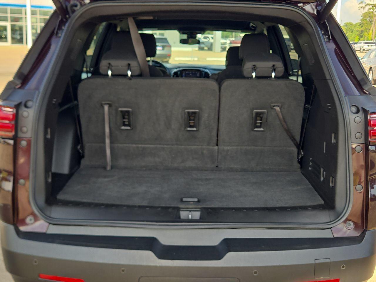2023 Chevrolet Traverse LT Cloth at Lone Star Chevrolet