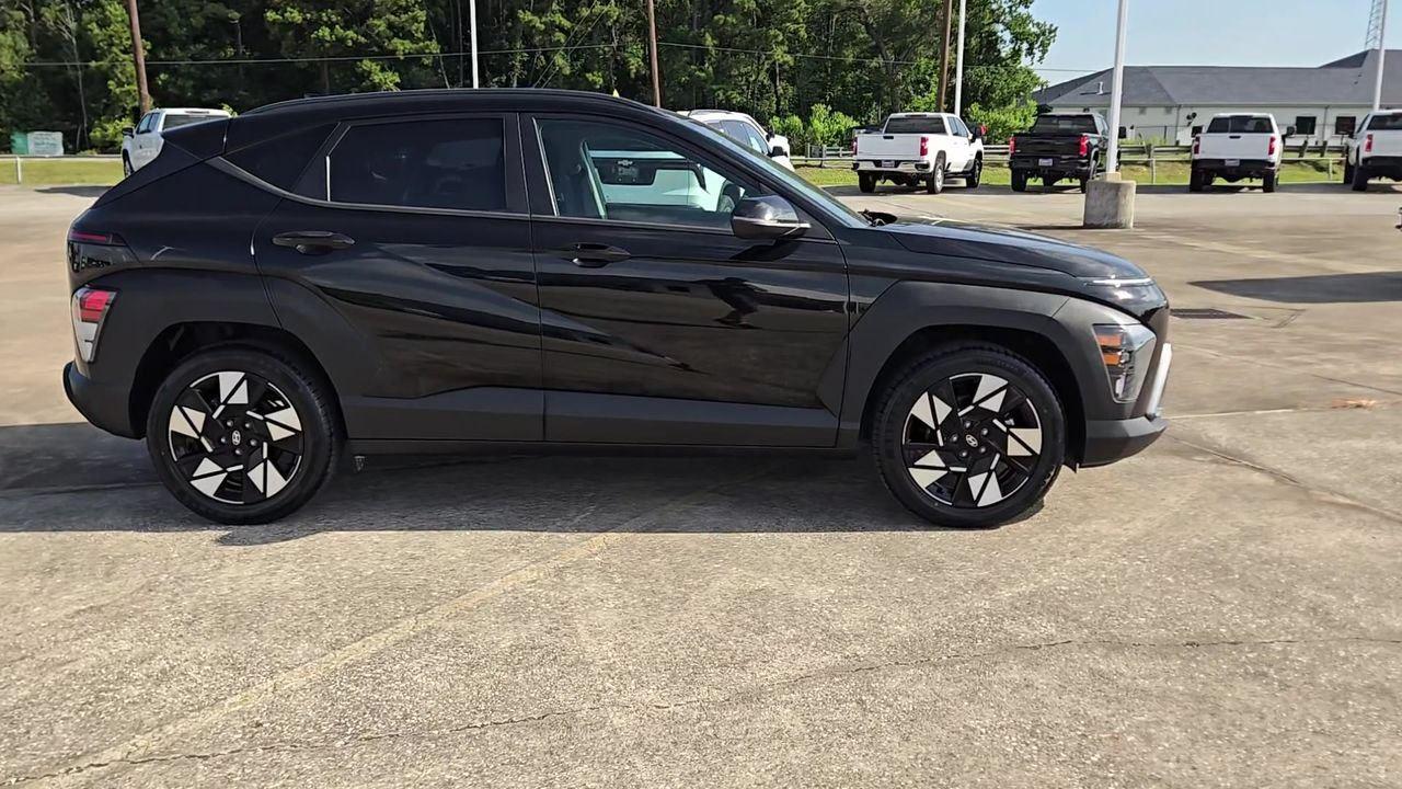 2024 Hyundai Kona SEL - 8