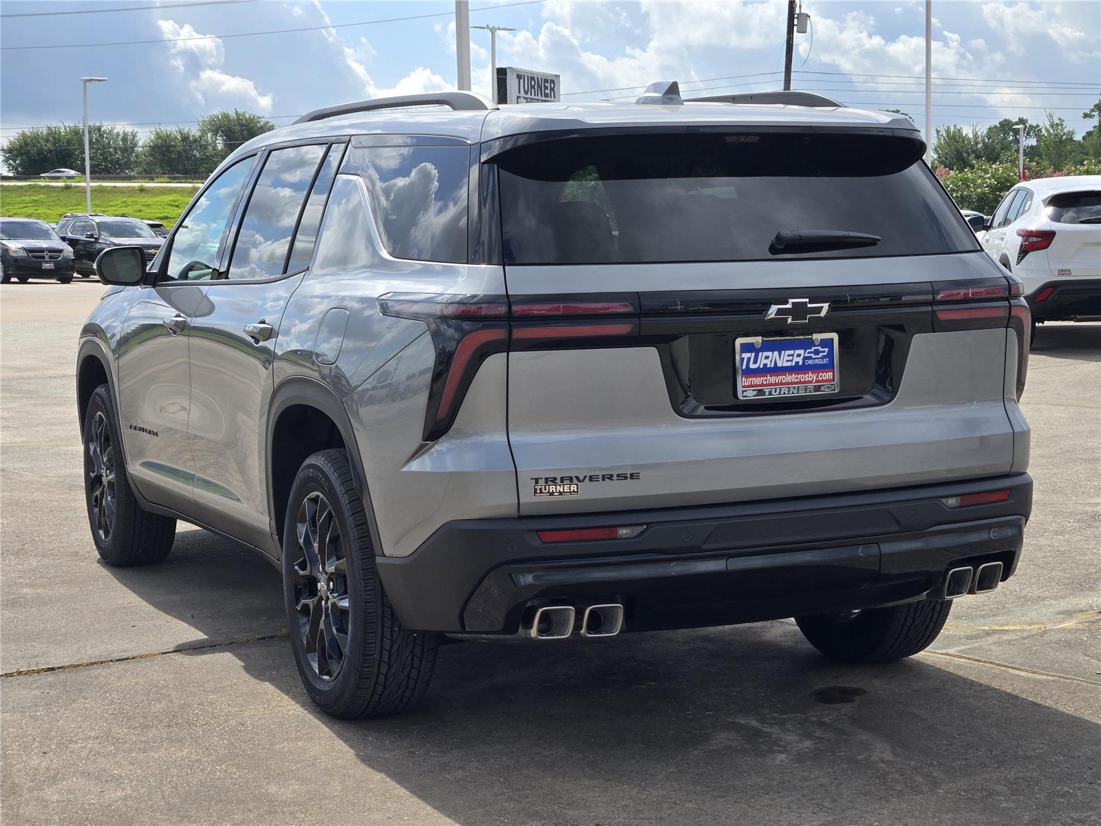 2026 Chevrolet Traverse FWD LT at Turner Chevrolet