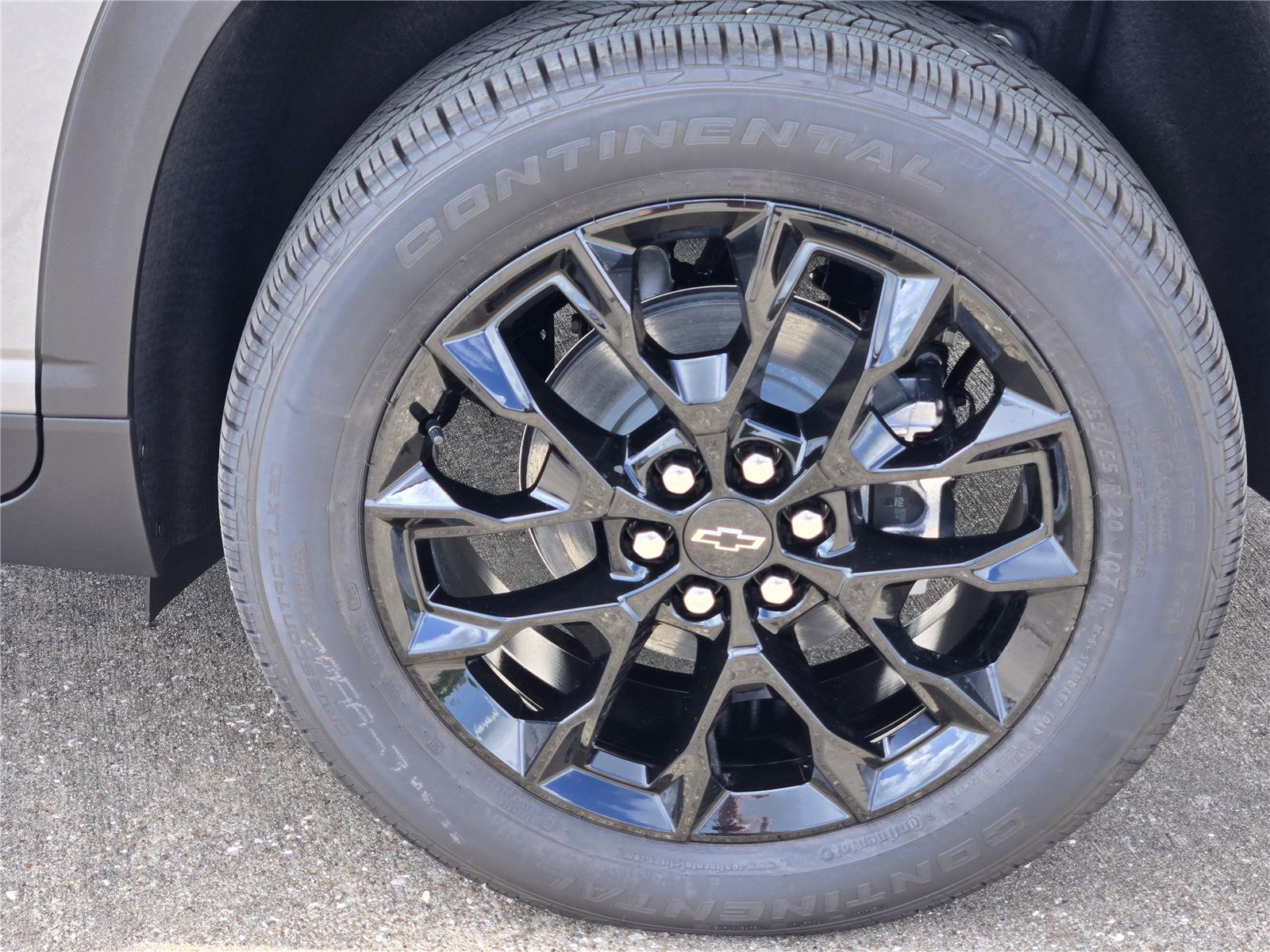 2026 Chevrolet Traverse FWD LT at Turner Chevrolet