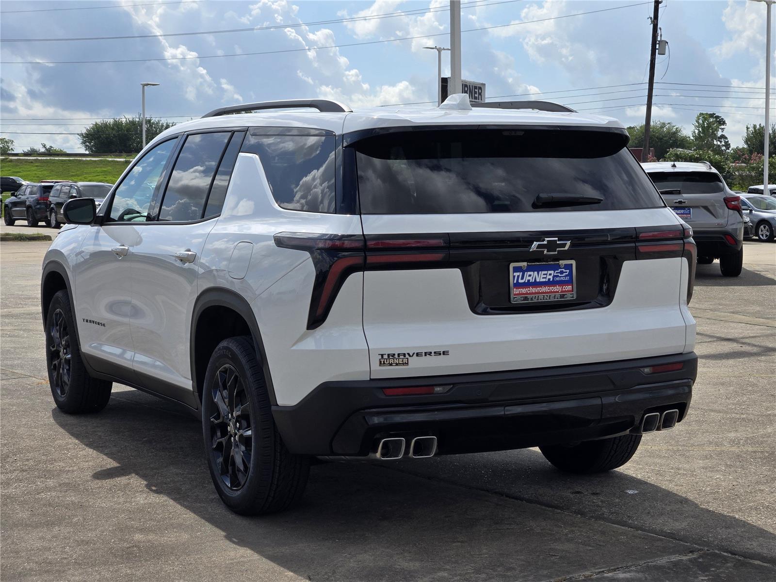 2026 Chevrolet Traverse FWD LT at Turner Chevrolet
