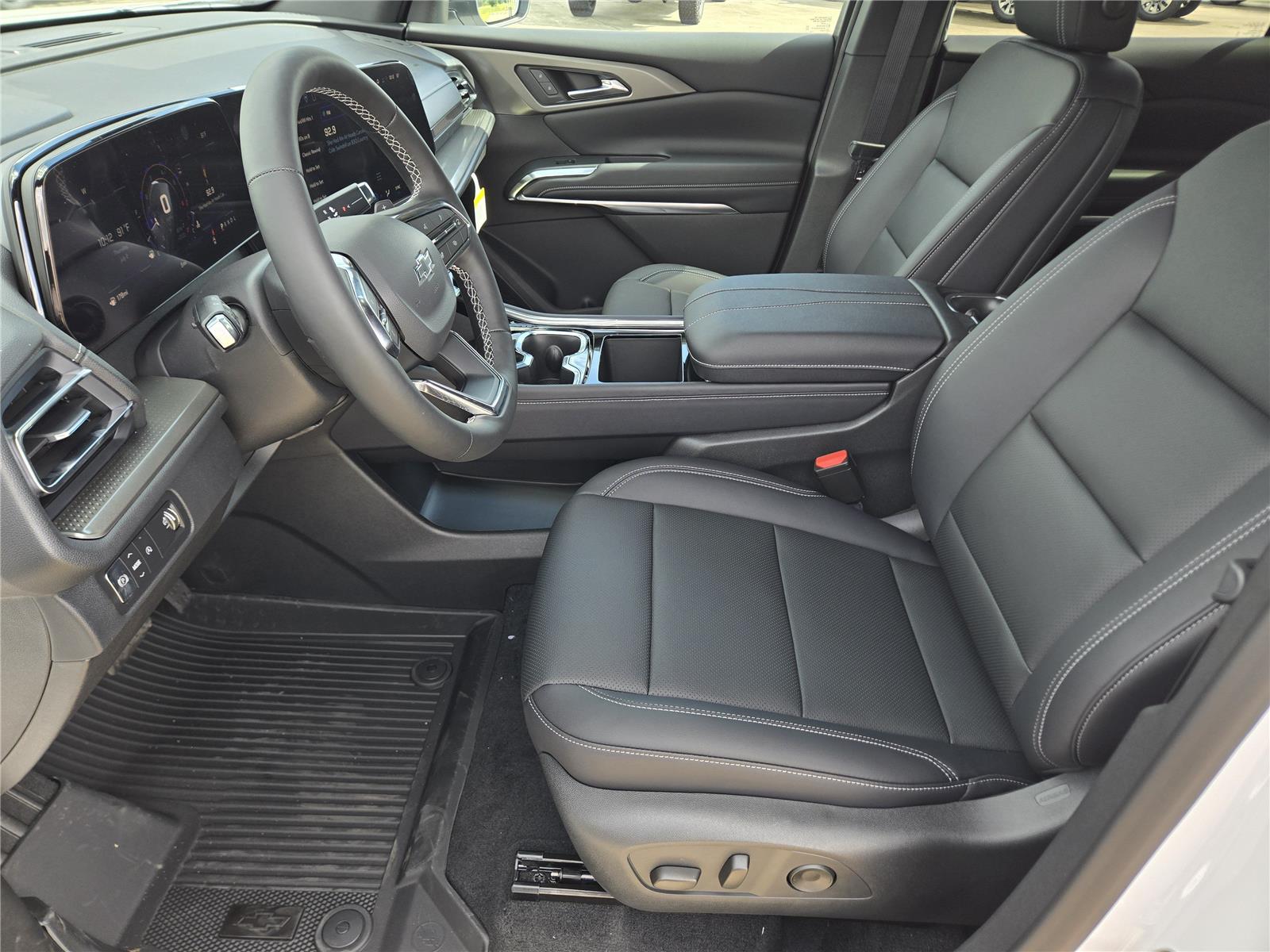 2026 Chevrolet Traverse FWD LT at Turner Chevrolet
