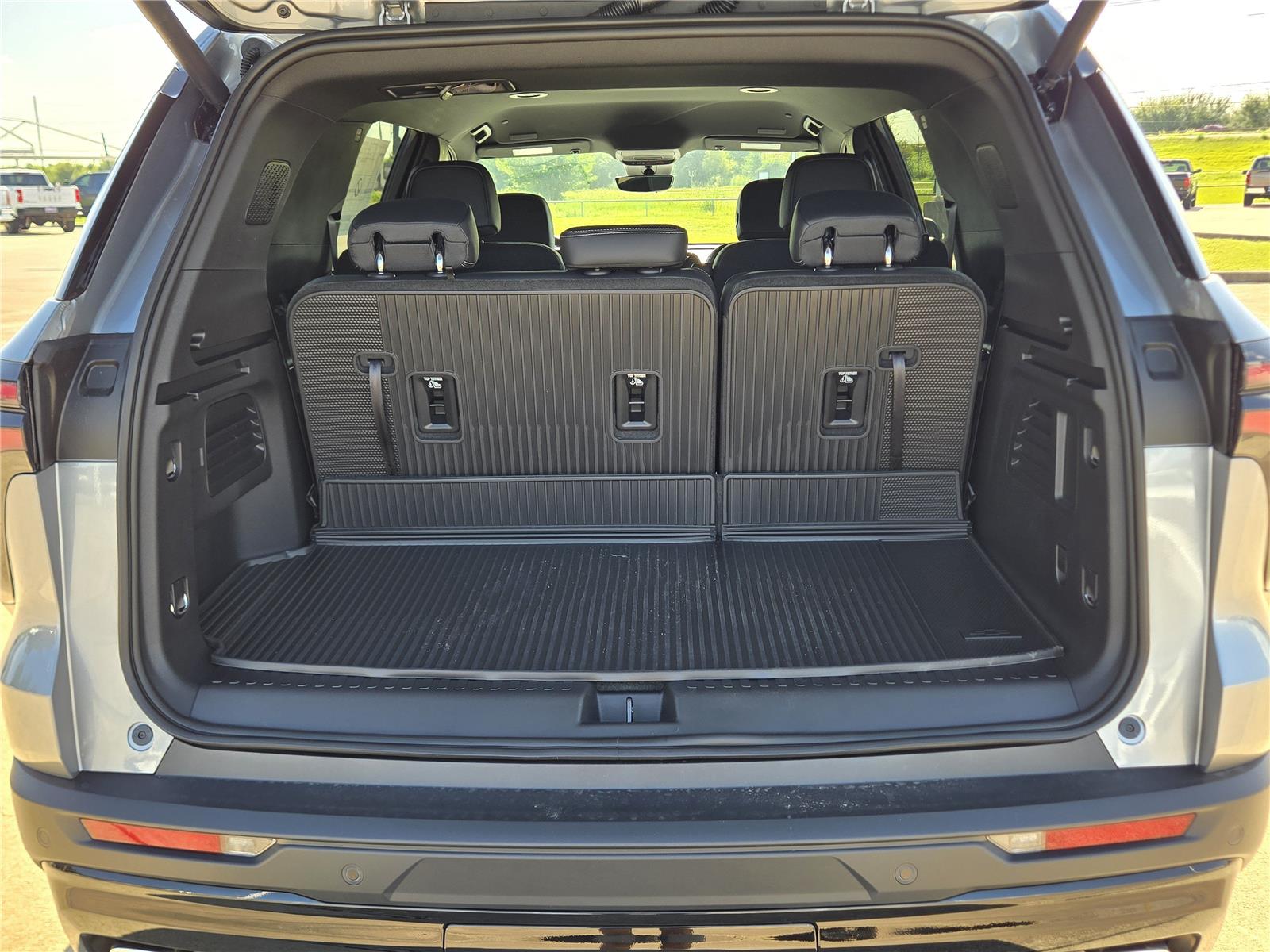 2026 Chevrolet Traverse FWD LT at Turner Chevrolet