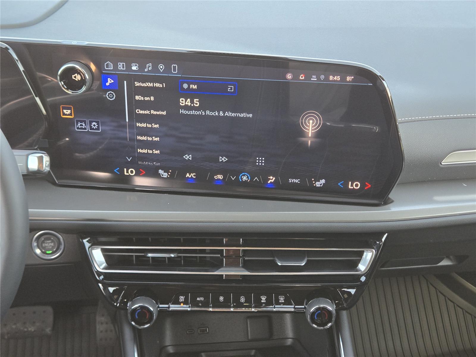 2026 Chevrolet Traverse FWD LT at Turner Chevrolet