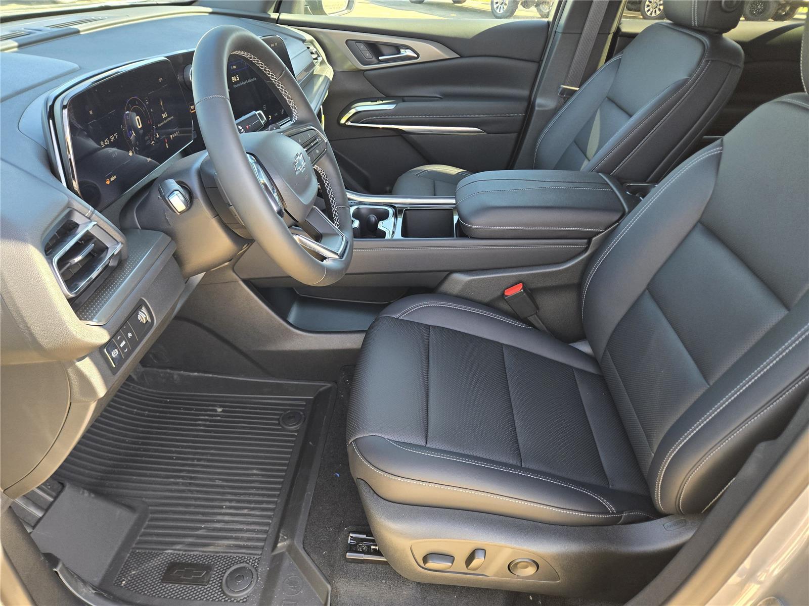 2026 Chevrolet Traverse FWD LT at Turner Chevrolet
