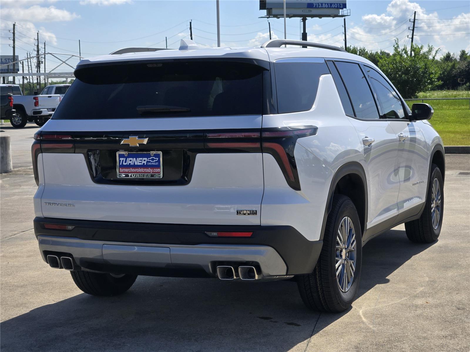 2026 Chevrolet Traverse FWD LT at Turner Chevrolet