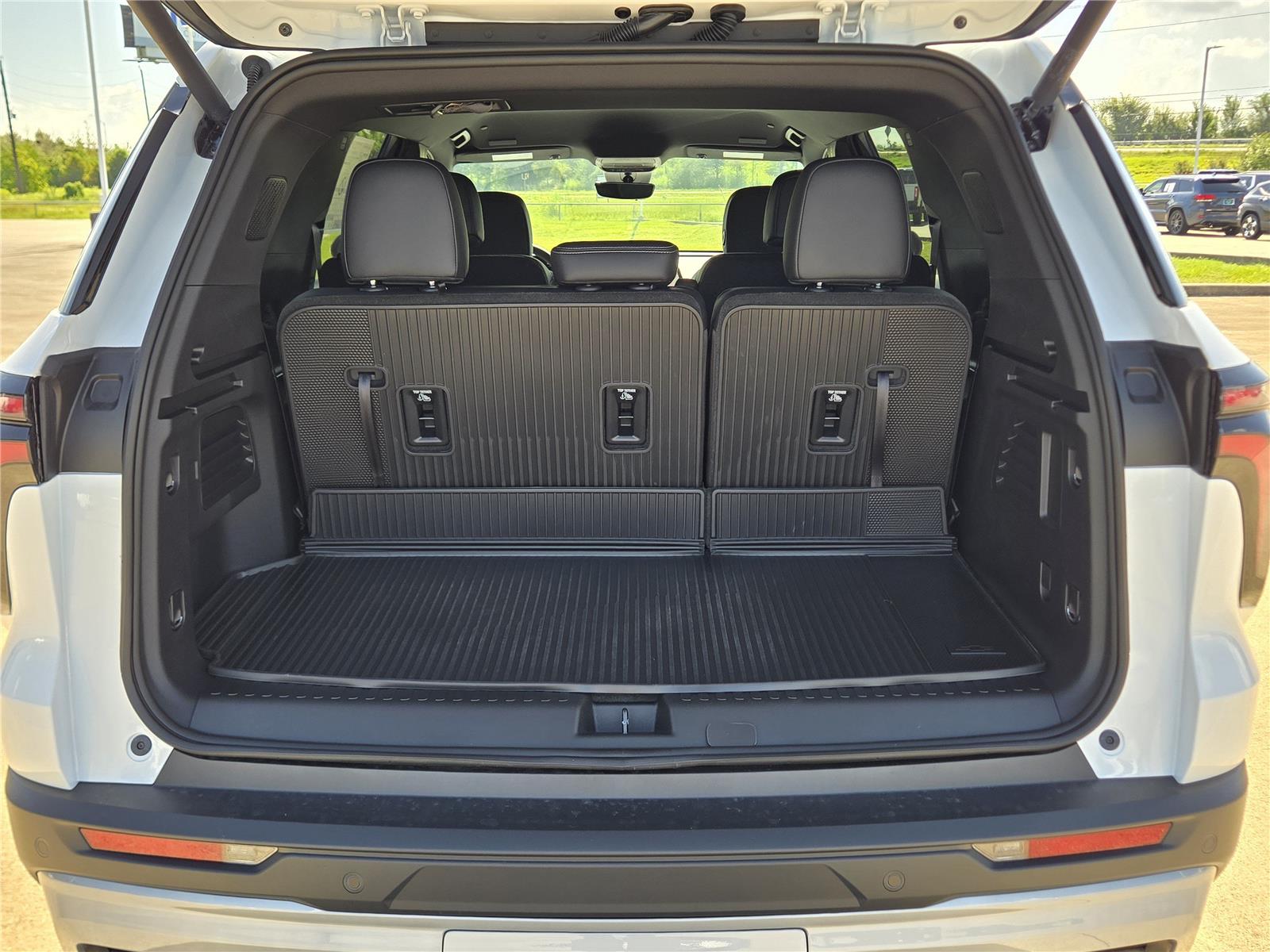 2026 Chevrolet Traverse FWD LT at Turner Chevrolet
