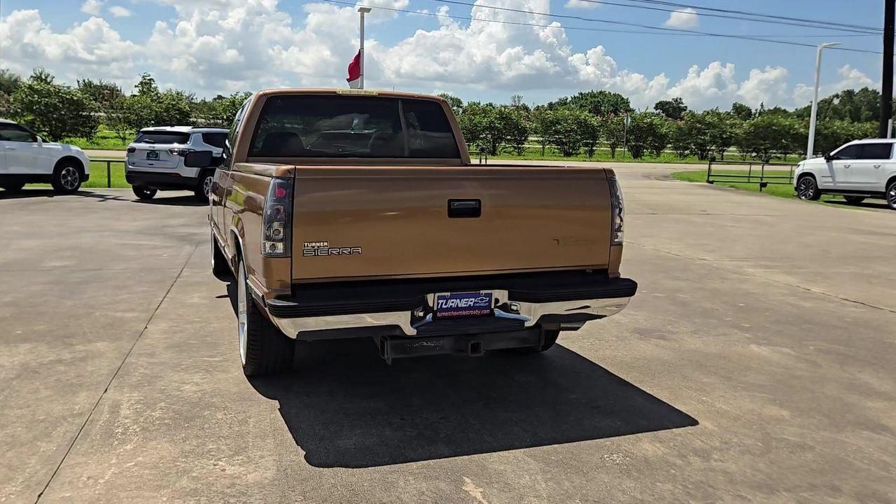 1995 GMC Sierra 1500 SLE - 6