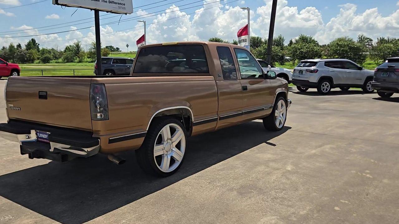 1995 GMC Sierra 1500 SLE - 7