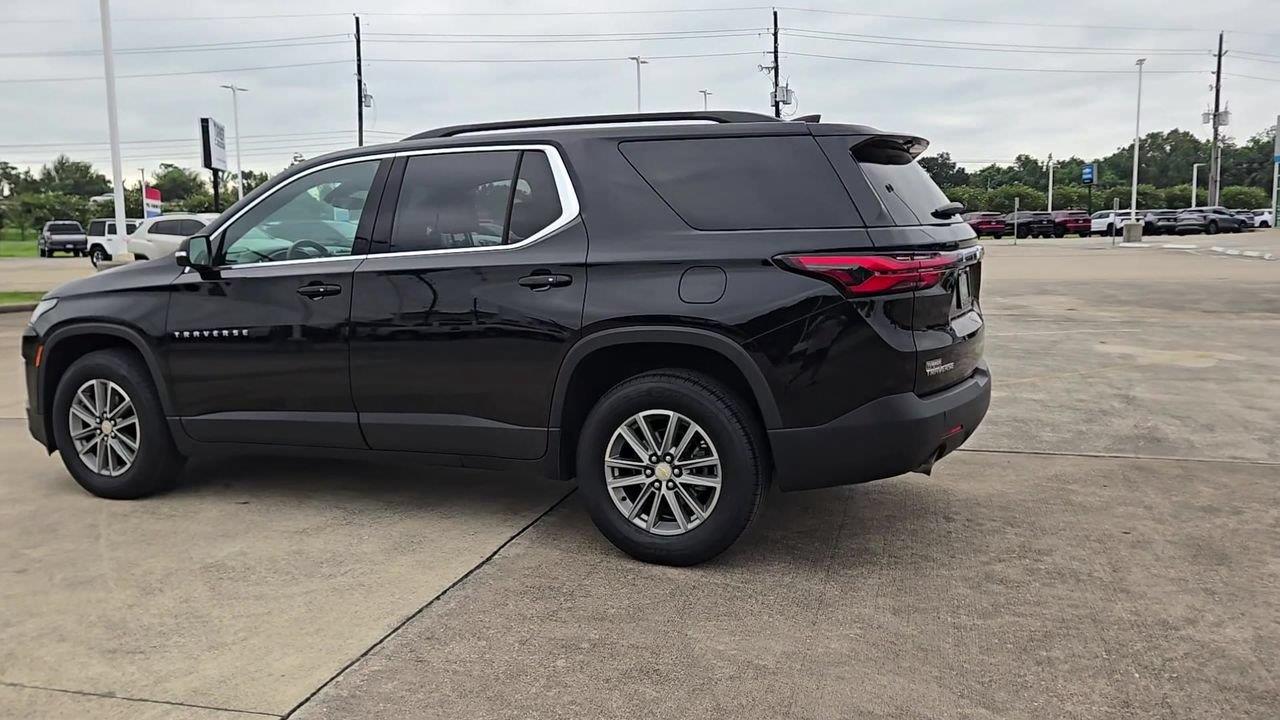 2023 Chevrolet Traverse LT Cloth - 5
