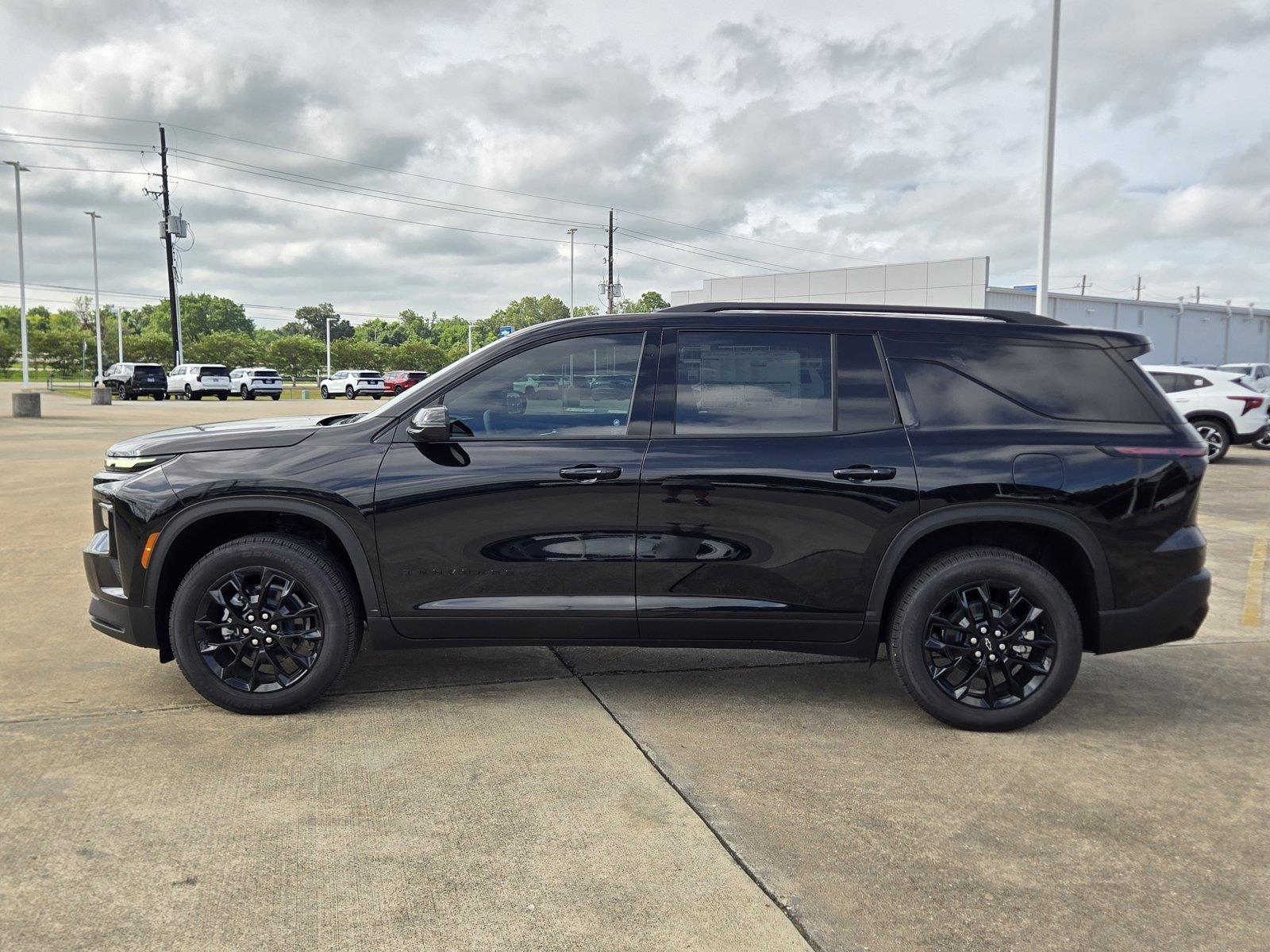 2026 Chevrolet Traverse FWD LT at Turner Chevrolet