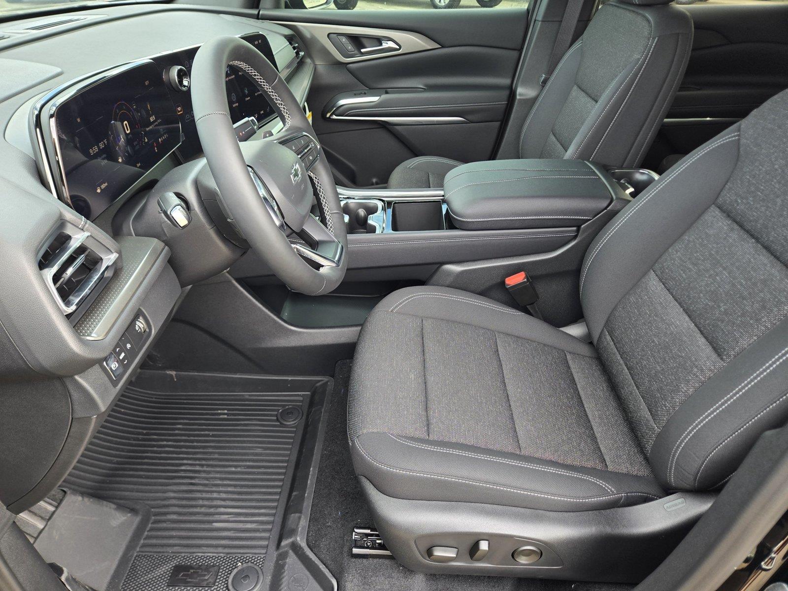2026 Chevrolet Traverse FWD LT at Turner Chevrolet