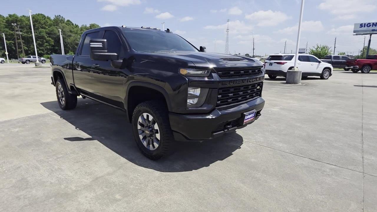2022 Chevrolet Silverado 2500HD Custom - 1