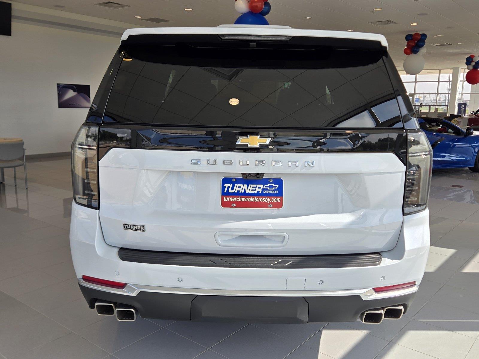 2026 Chevrolet Suburban High Country - 4