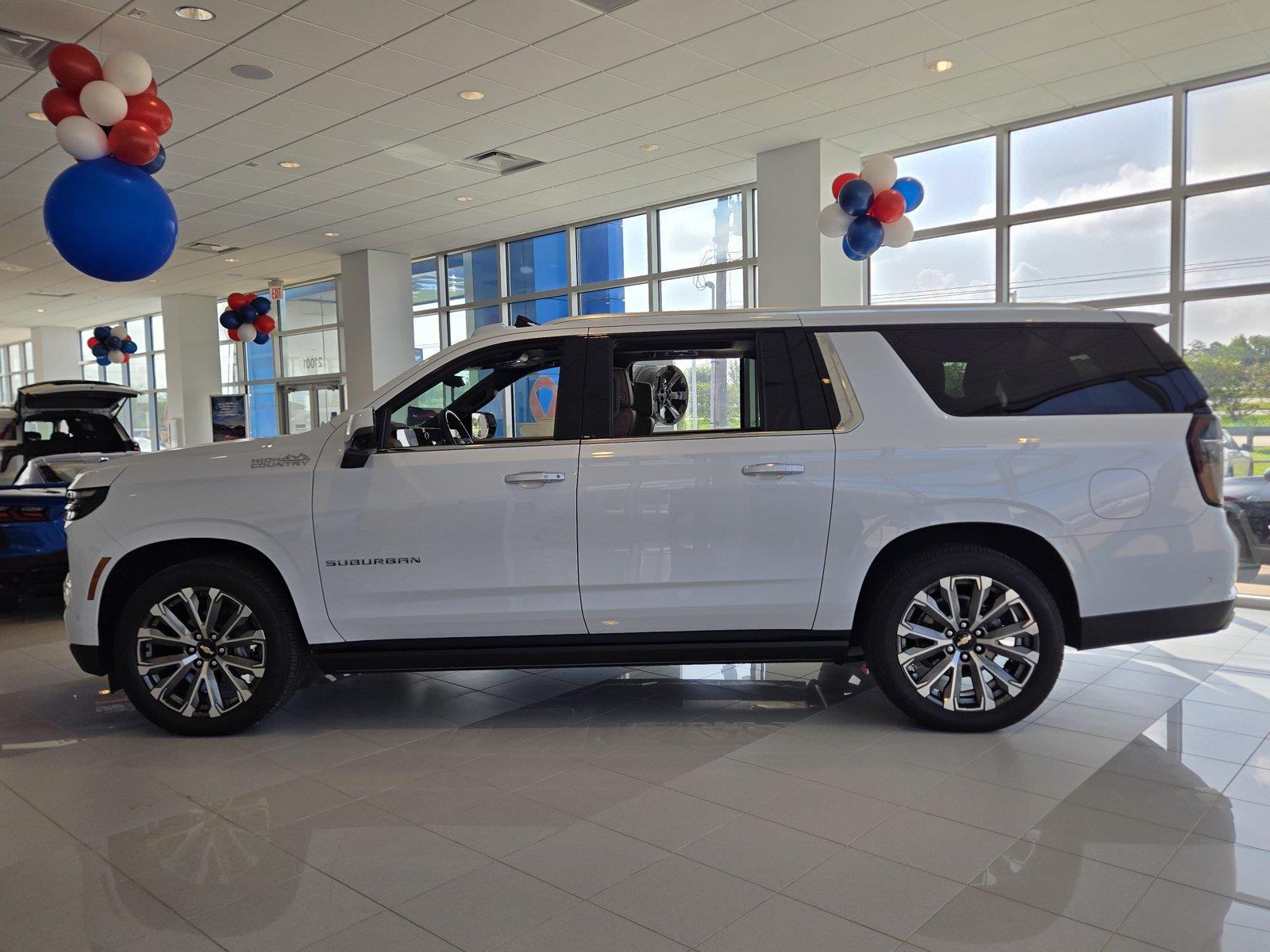 2026 Chevrolet Suburban High Country - 6