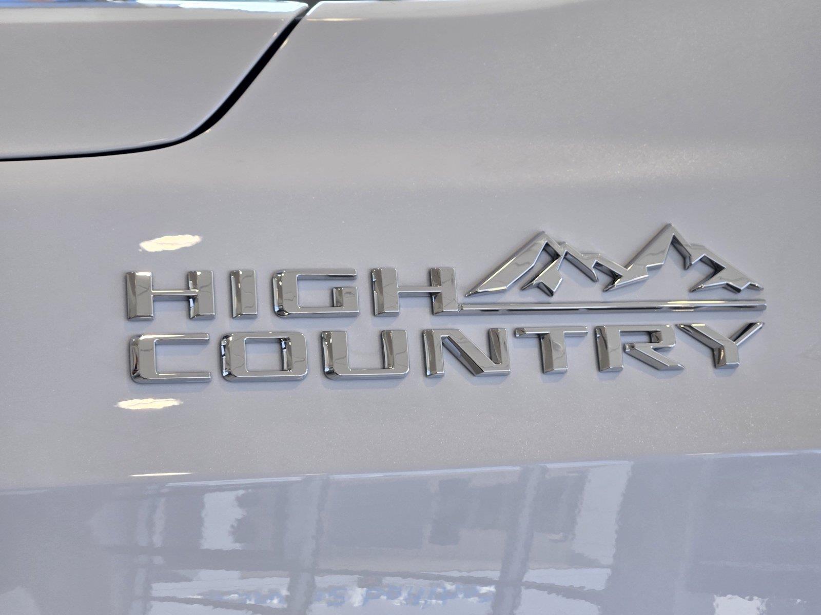 2026 Chevrolet Suburban High Country - 7