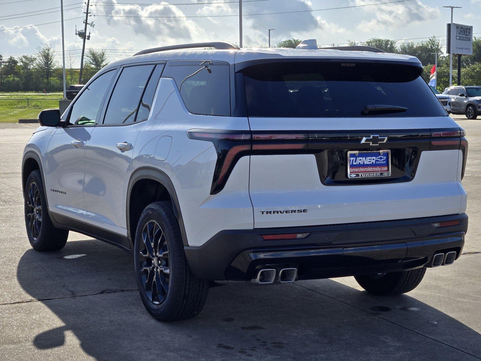 2026 Chevrolet Traverse FWD LT at Turner Chevrolet