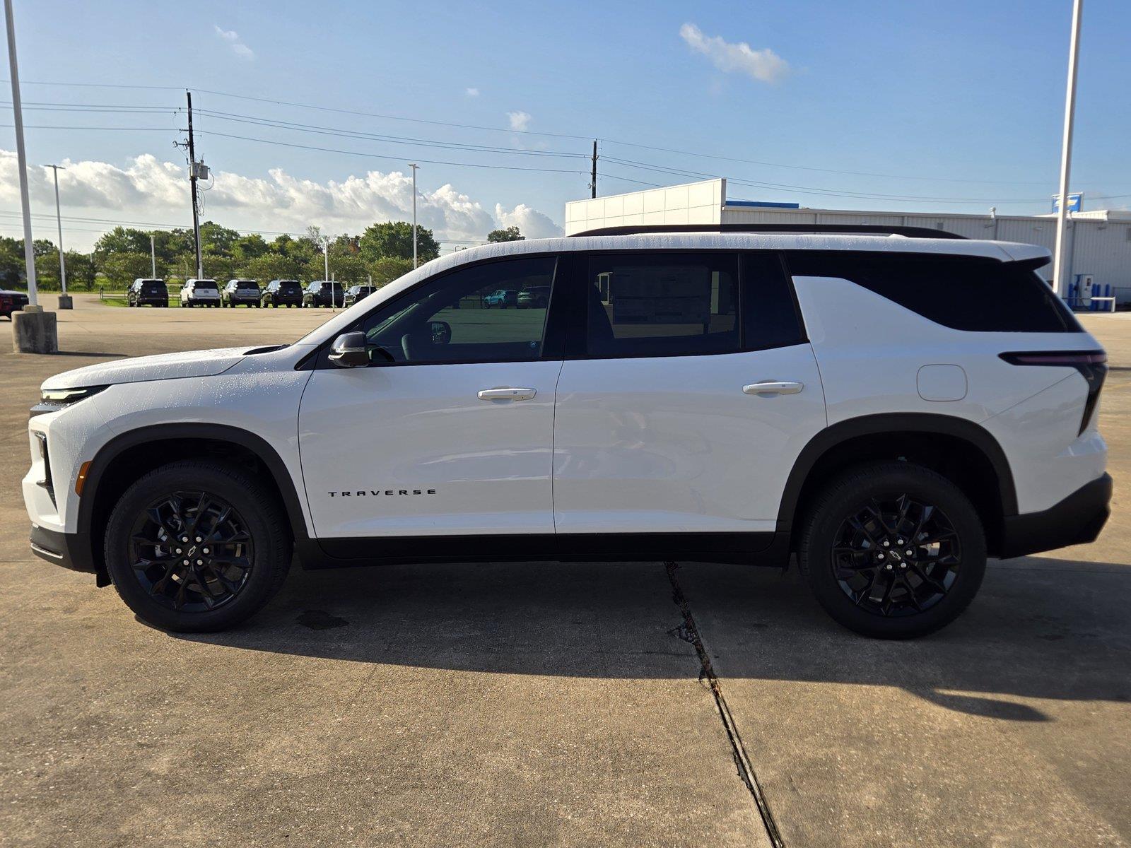 2026 Chevrolet Traverse FWD LT at Turner Chevrolet