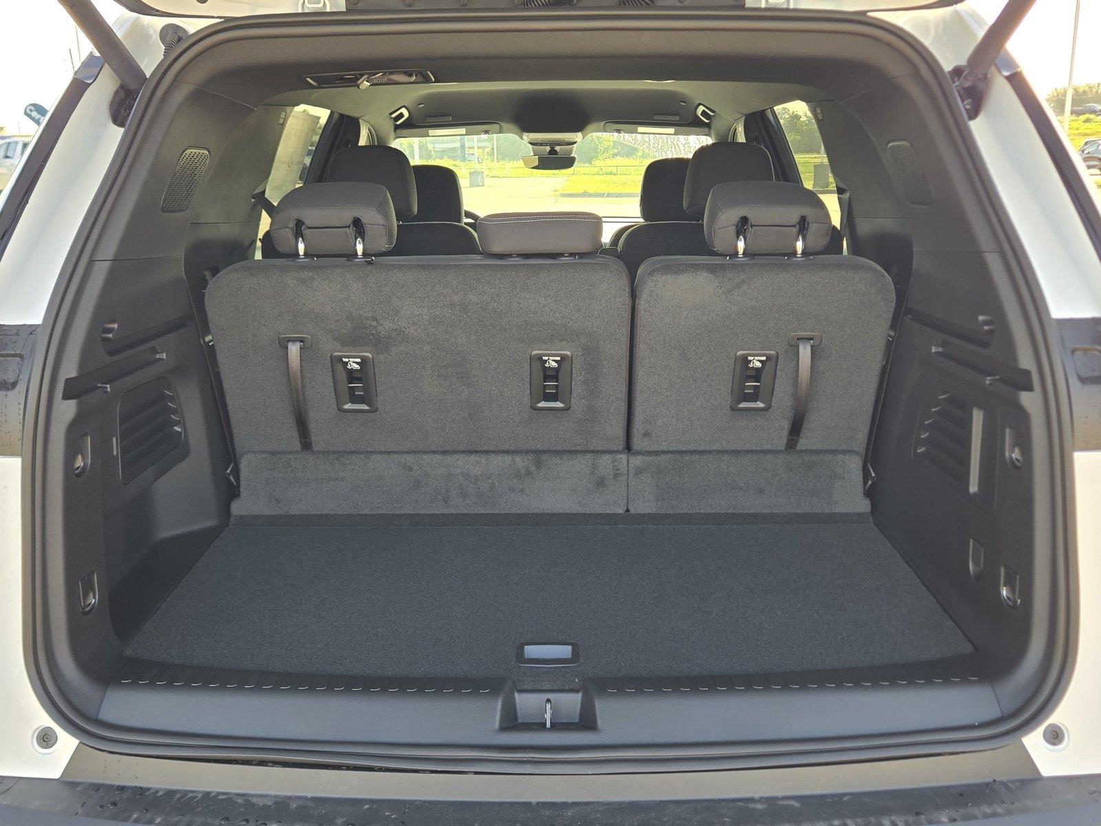 2026 Chevrolet Traverse FWD LT at Turner Chevrolet