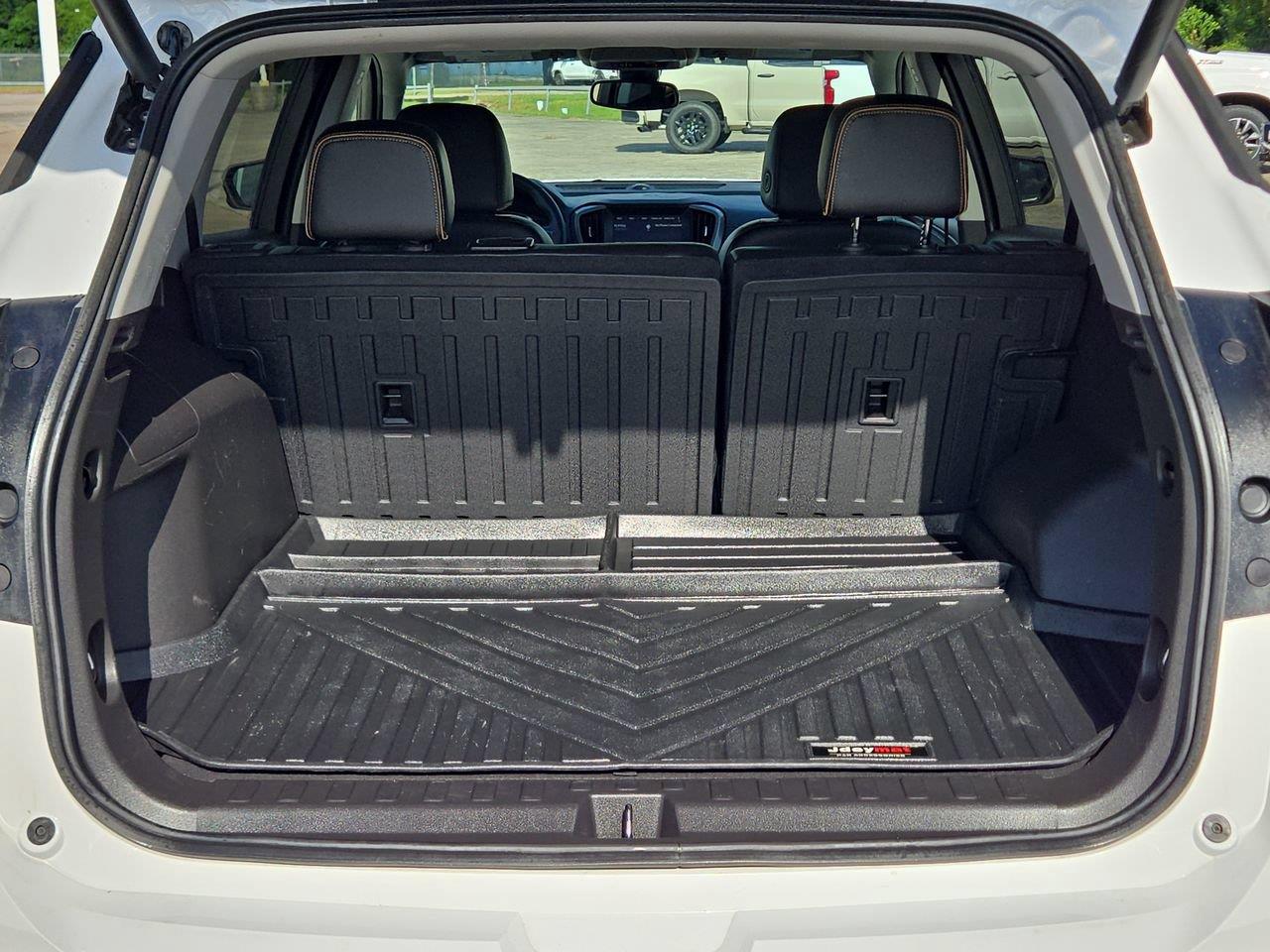 2023 GMC Terrain AT4 at Team Toyota