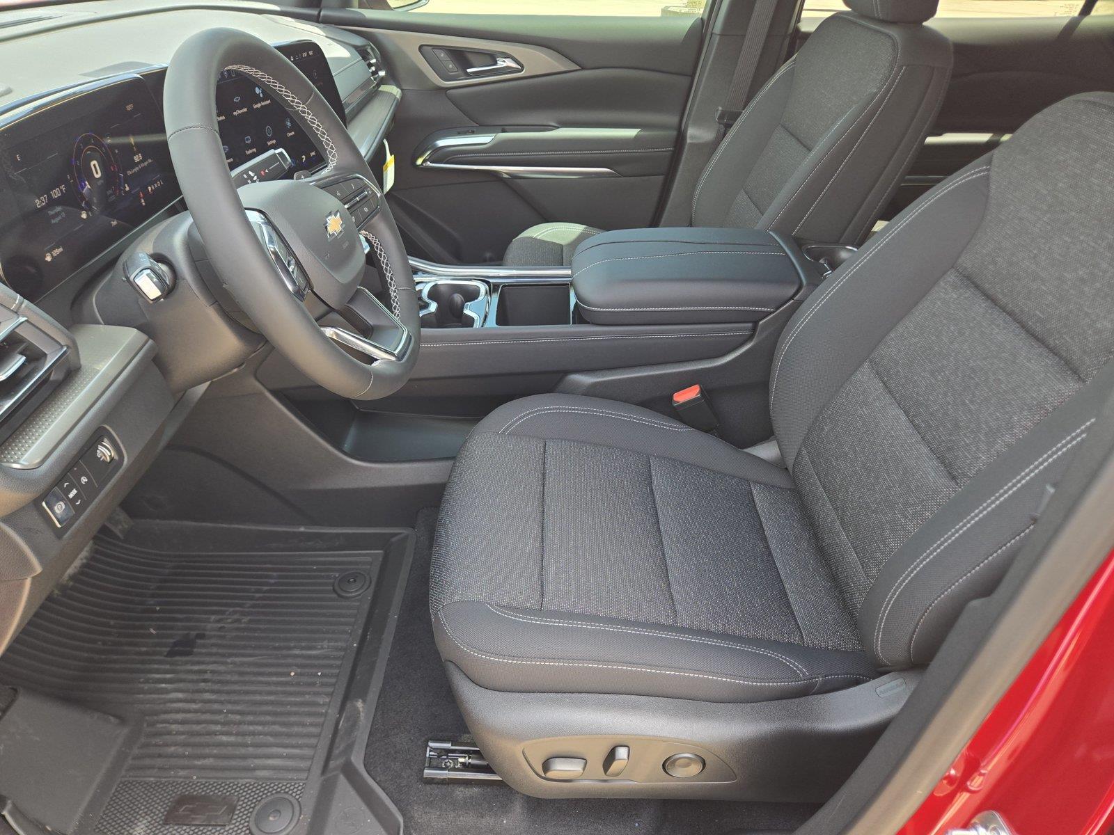 2026 Chevrolet Traverse FWD LT at Turner Chevrolet