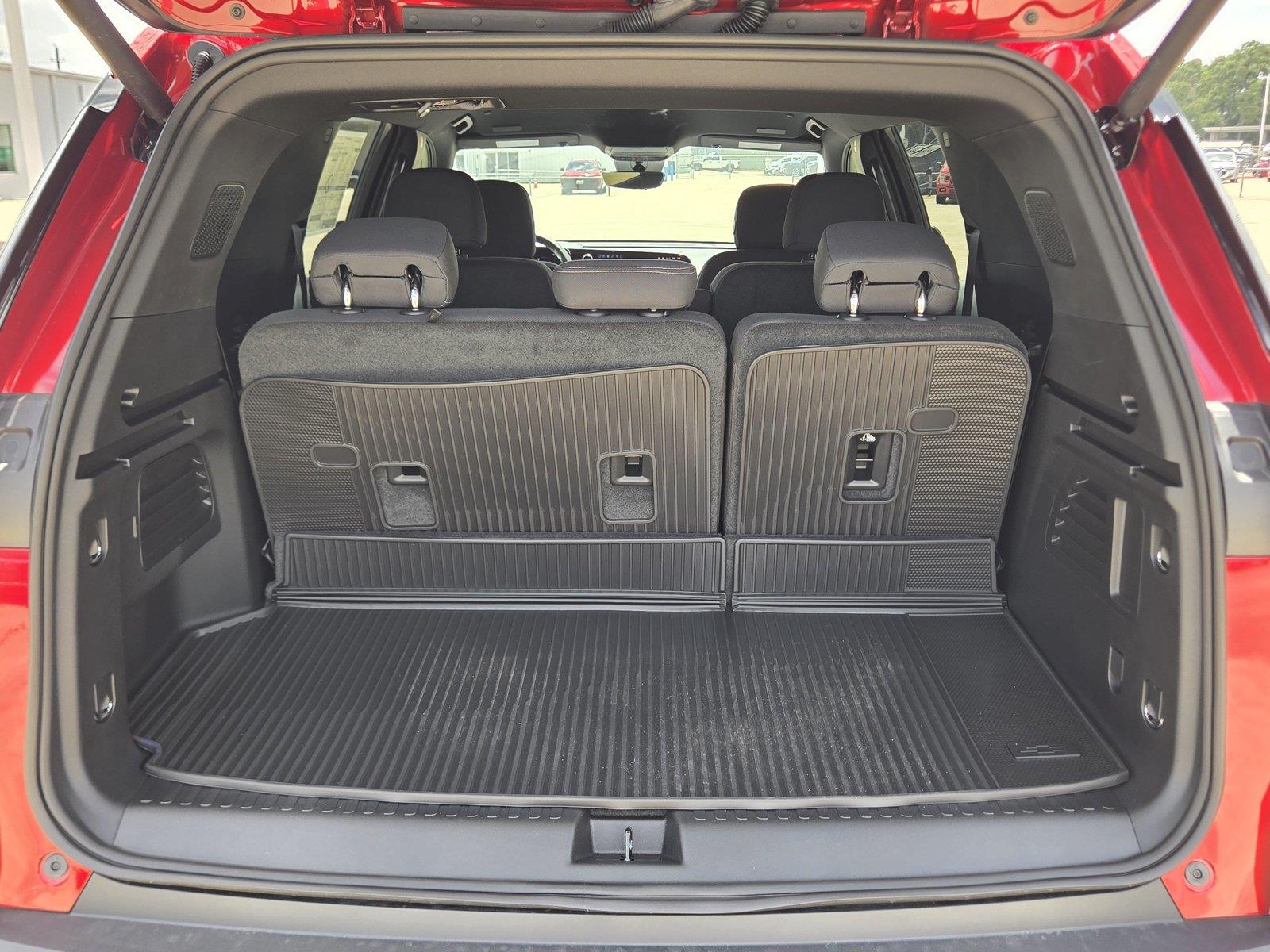 2026 Chevrolet Traverse FWD LT at Turner Chevrolet