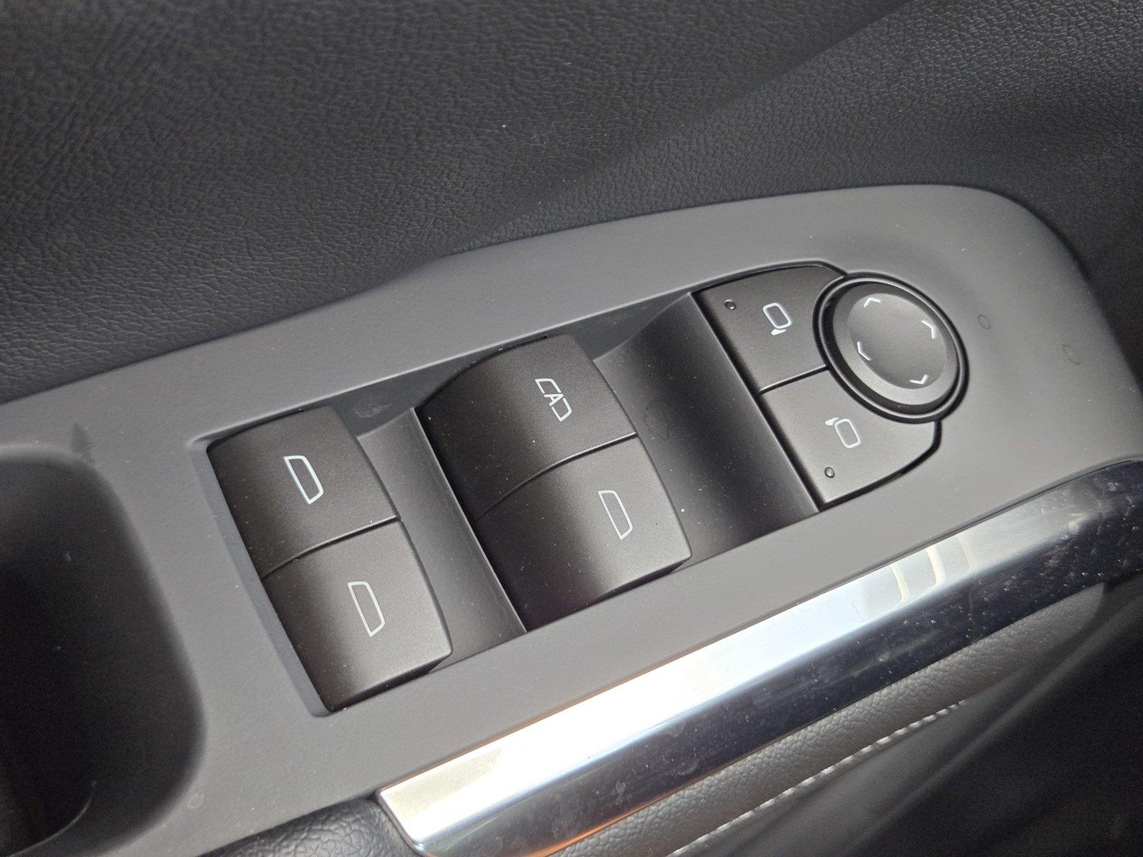 2026 Chevrolet Traverse FWD LT at Turner Chevrolet