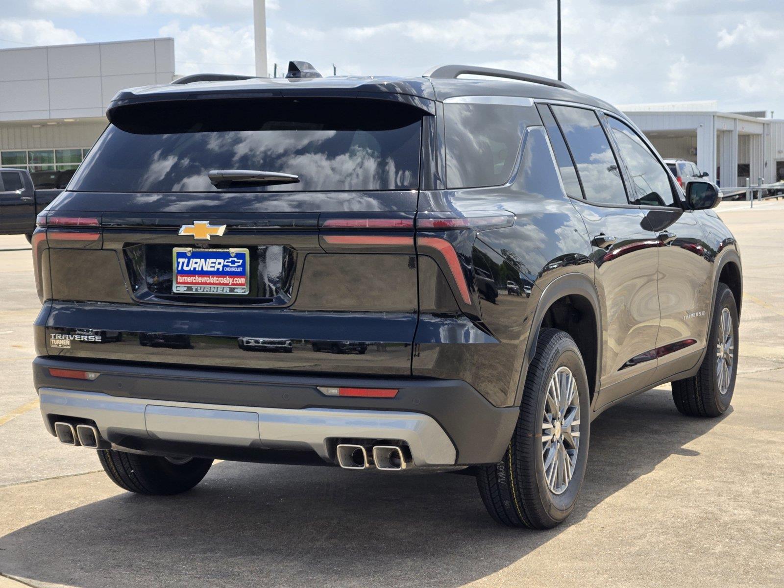 2026 Chevrolet Traverse FWD LT at Turner Chevrolet