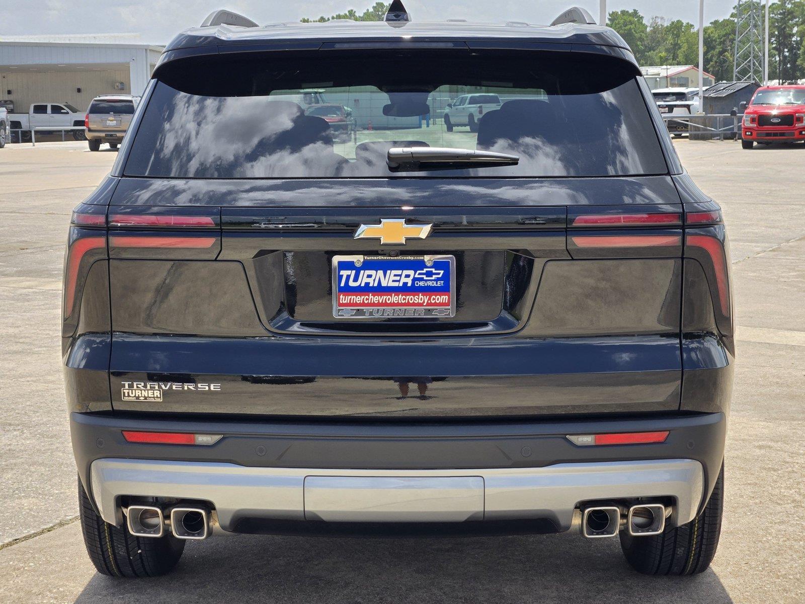 2026 Chevrolet Traverse FWD LT at Turner Chevrolet