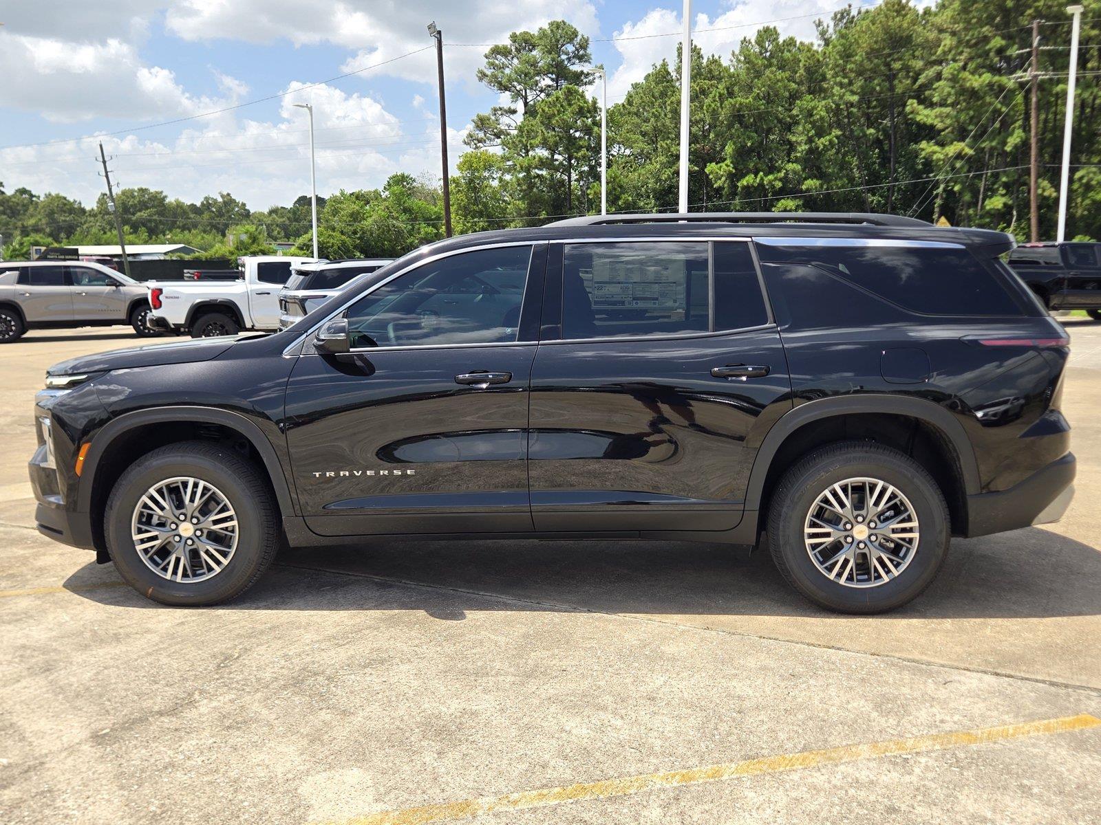 2026 Chevrolet Traverse FWD LT at Turner Chevrolet