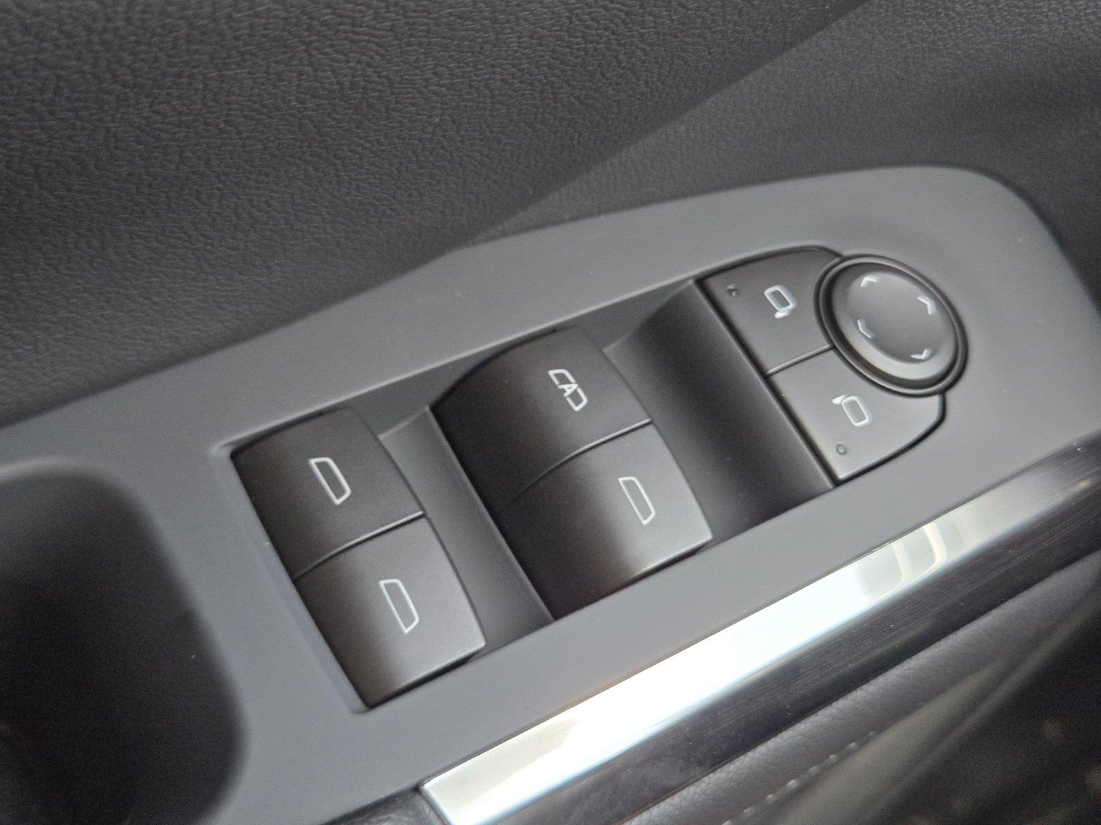 2026 Chevrolet Traverse FWD LT at Turner Chevrolet