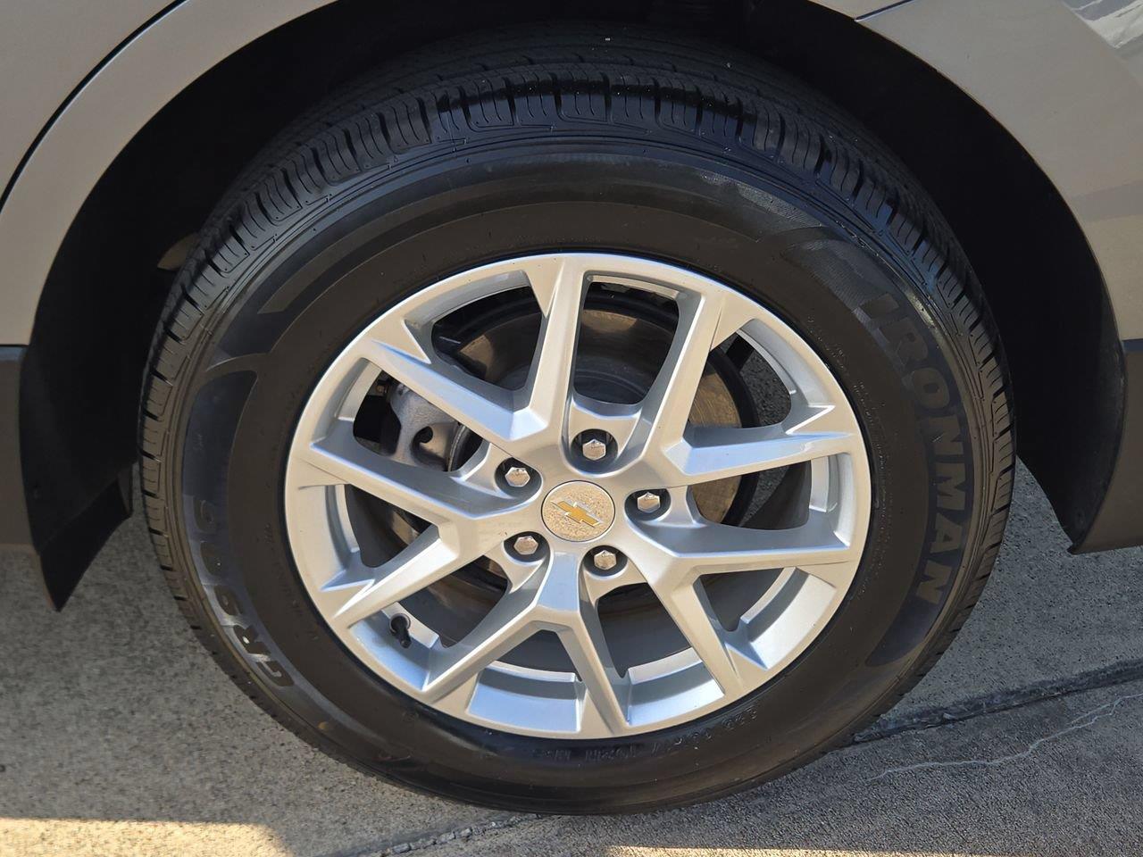 2024 Chevrolet Equinox LT - 9