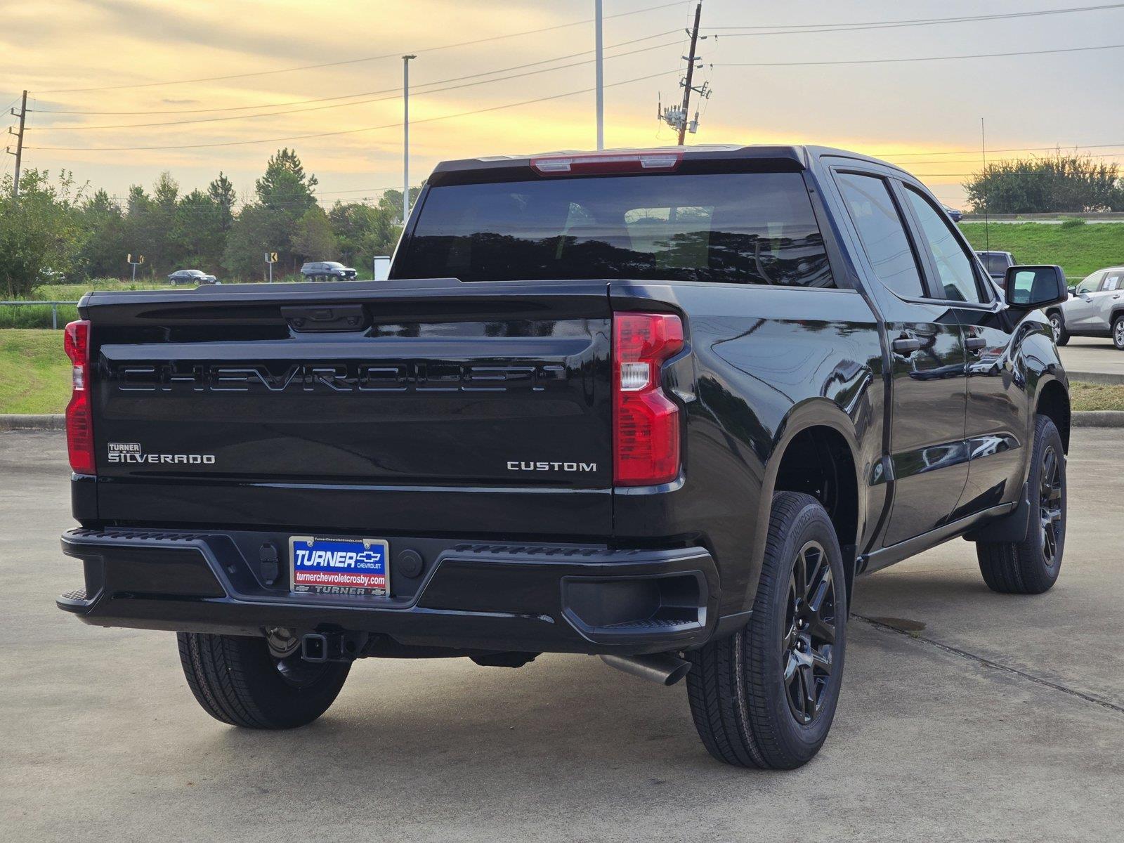 2026 Chevrolet Silverado 1500 photo 4 of 20