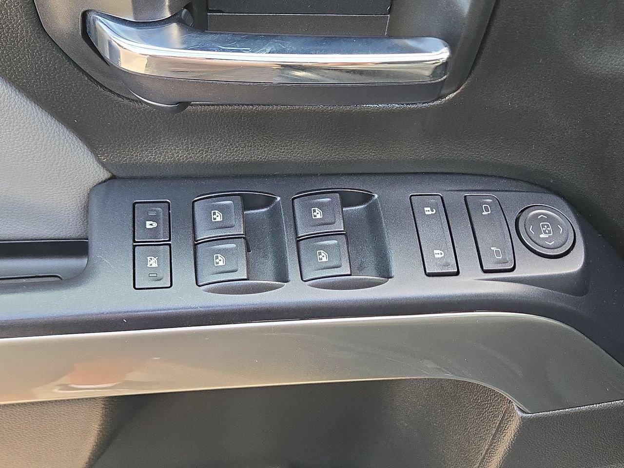 2018 Chevrolet Silverado 1500 LT at AutoNation Chevrolet Gulf Fwy