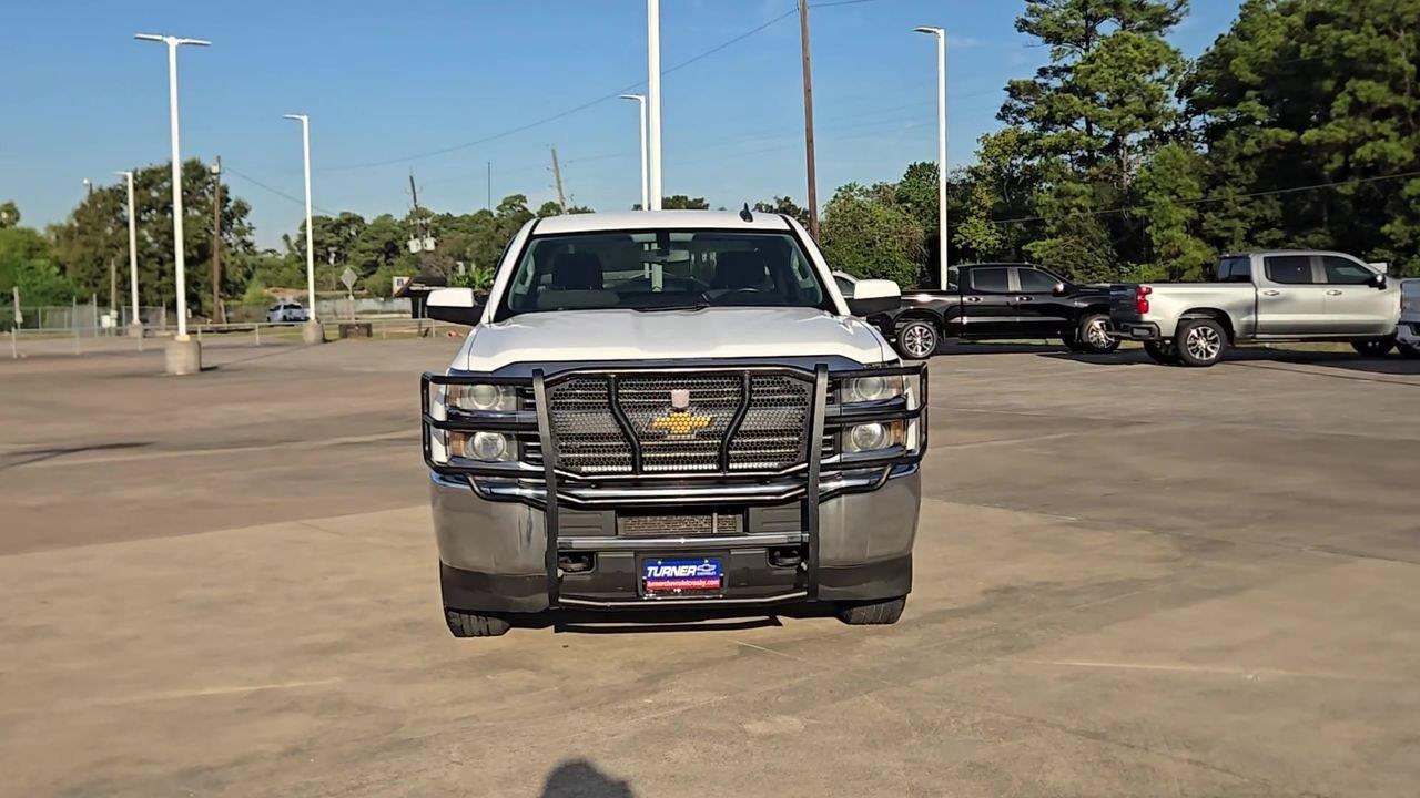 2015 Chevrolet Silverado 2500HD Built After Aug 14 photo 3 of 22