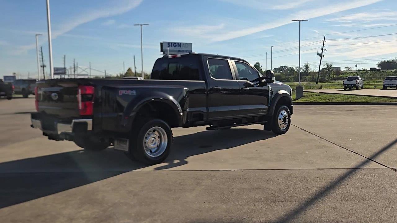 2025 ford Super Duty F-450 DRW photo 8 of 22