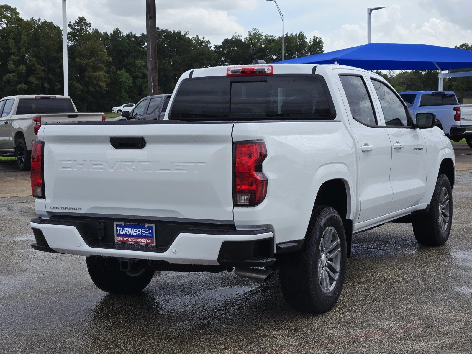 2026 Chevrolet Colorado photo 4 of 20