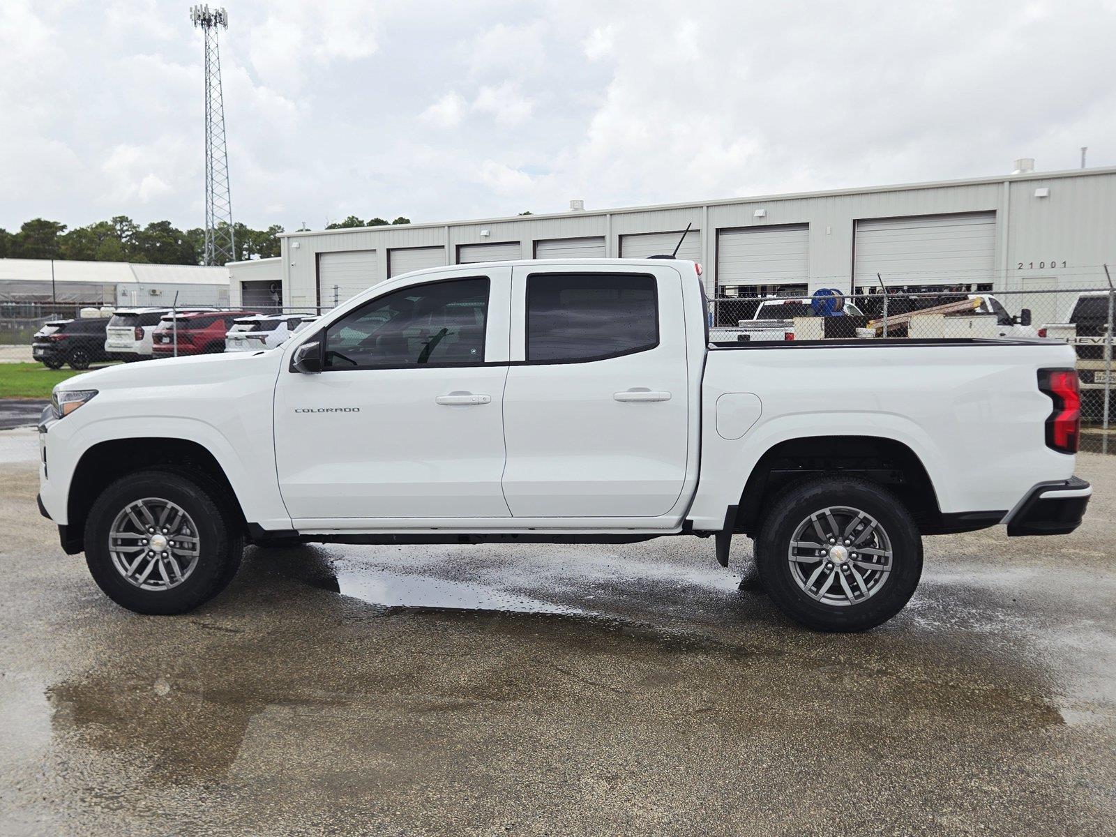 2026 Chevrolet Colorado photo 7 of 20