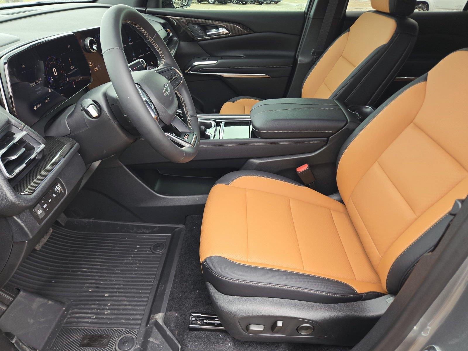 2027 Chevrolet Traverse photo 10 of 21