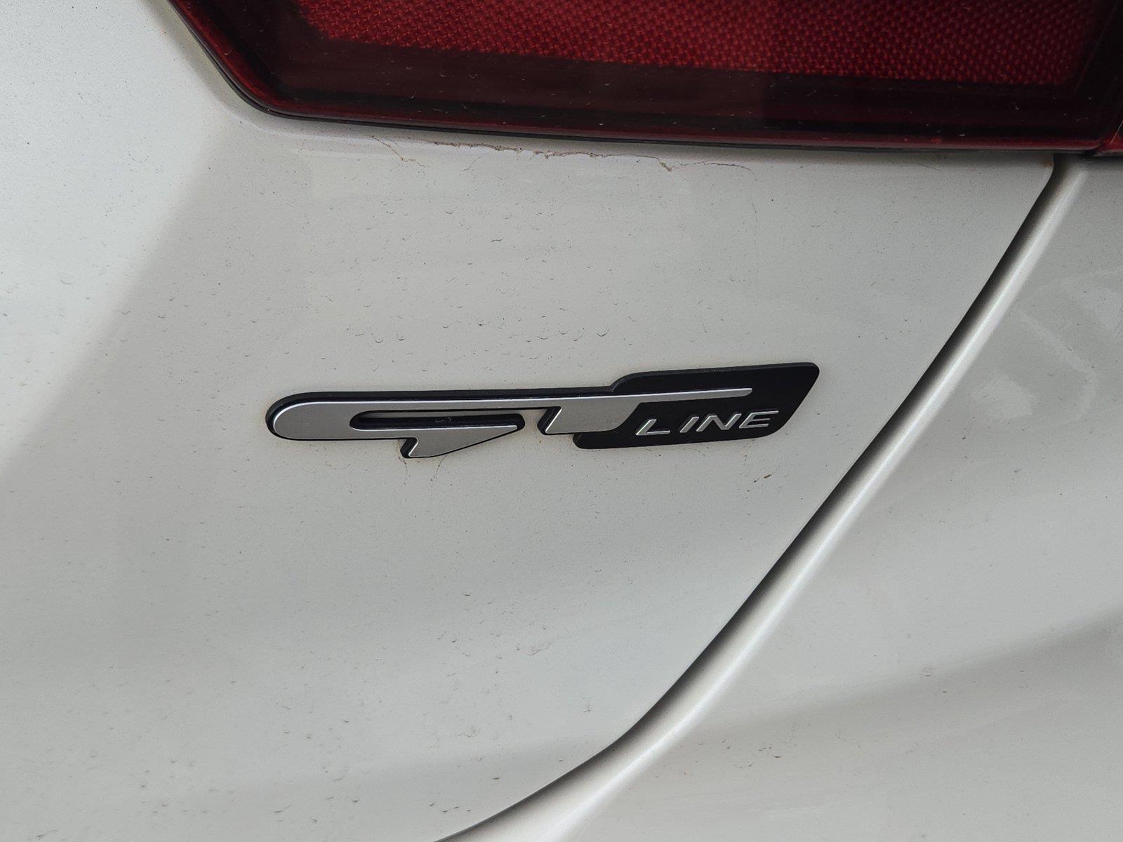2024 Kia Forte photo 3 of 3