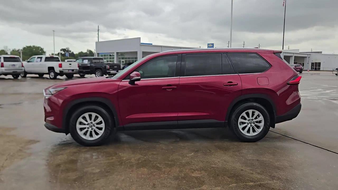 2024 Toyota Grand Highlander photo 5 of 26