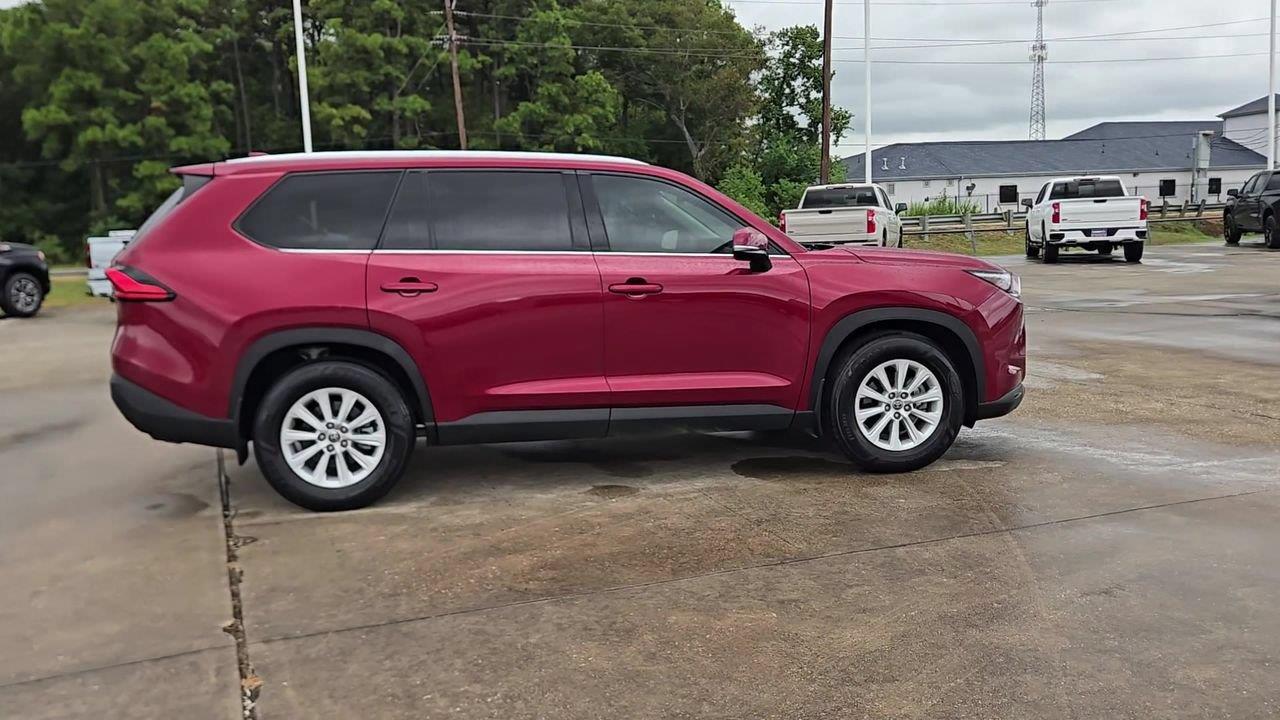 2024 Toyota Grand Highlander photo 9 of 26